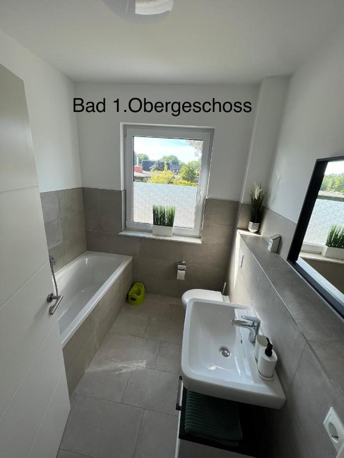 奥门豪斯特Doppelhaushaelfte Mit Terrasse别墅 外观 照片